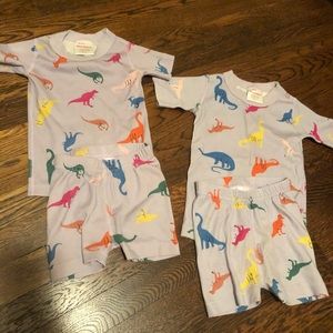 Hanna Andersson dinosaur purple shorts sleeve girl